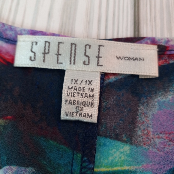 Spense Floral Bell Sleeve Blouse - Picture 6 of 8